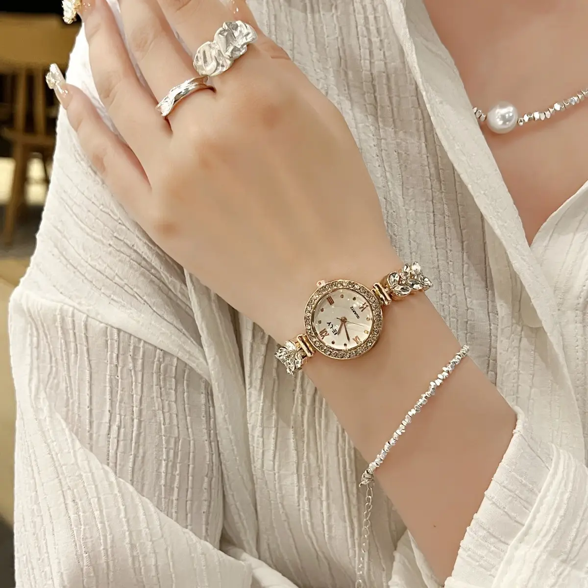 Mermaid Watch for Women Small Golden Spike Luxury