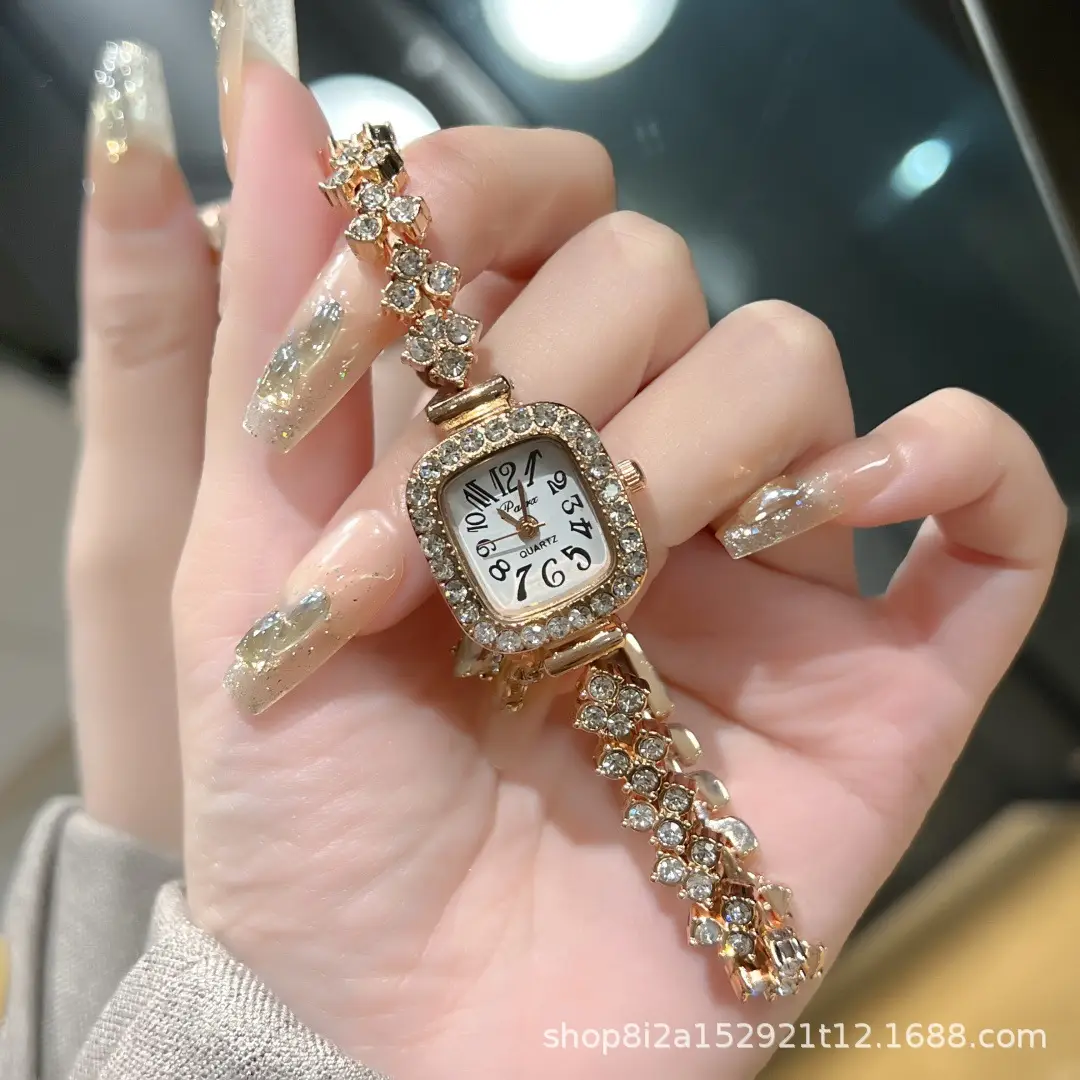 Mermaid Watch for Women Small Golden Spike Luxury