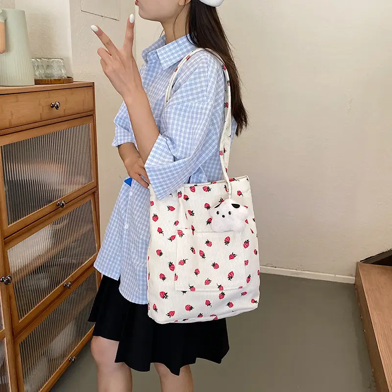 Strawberry Printed Women's Shoulder Bag Summer - Image 5