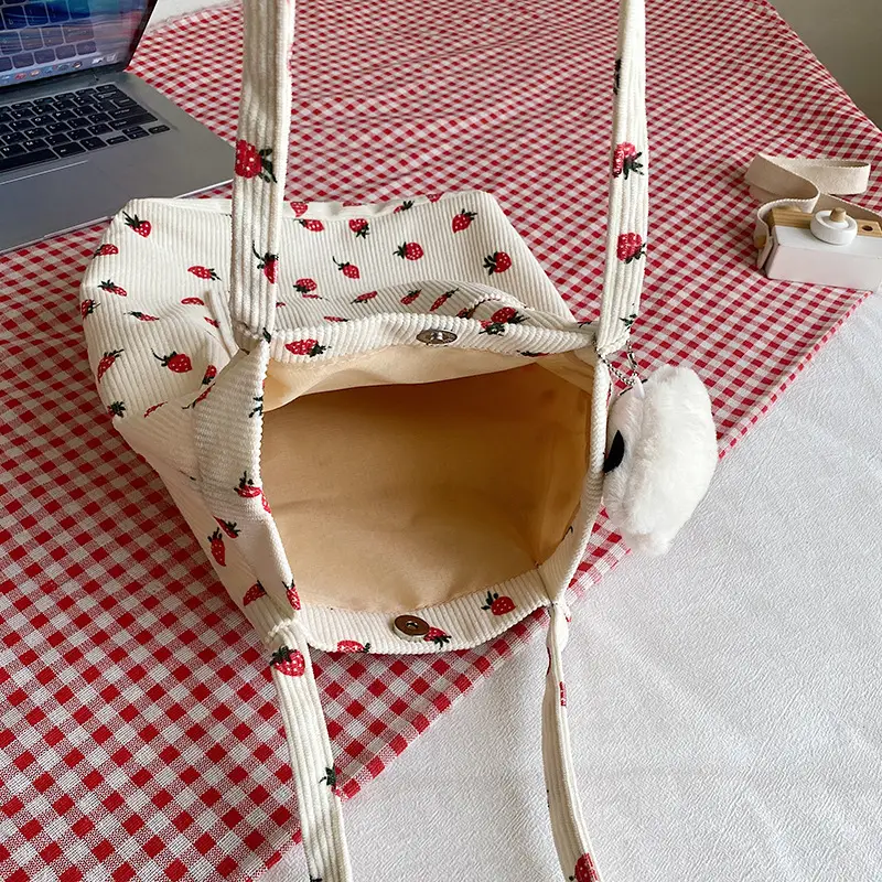 Strawberry Printed Women's Shoulder Bag Summer - Image 7