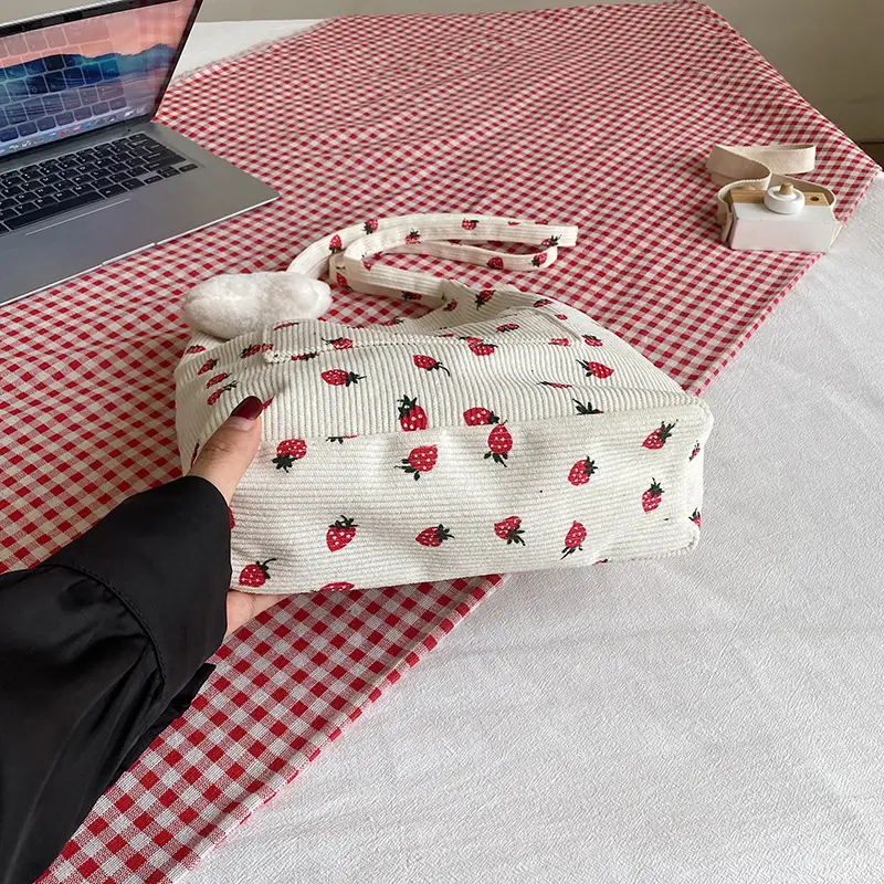 Strawberry Printed Women's Shoulder Bag Summer - Image 8