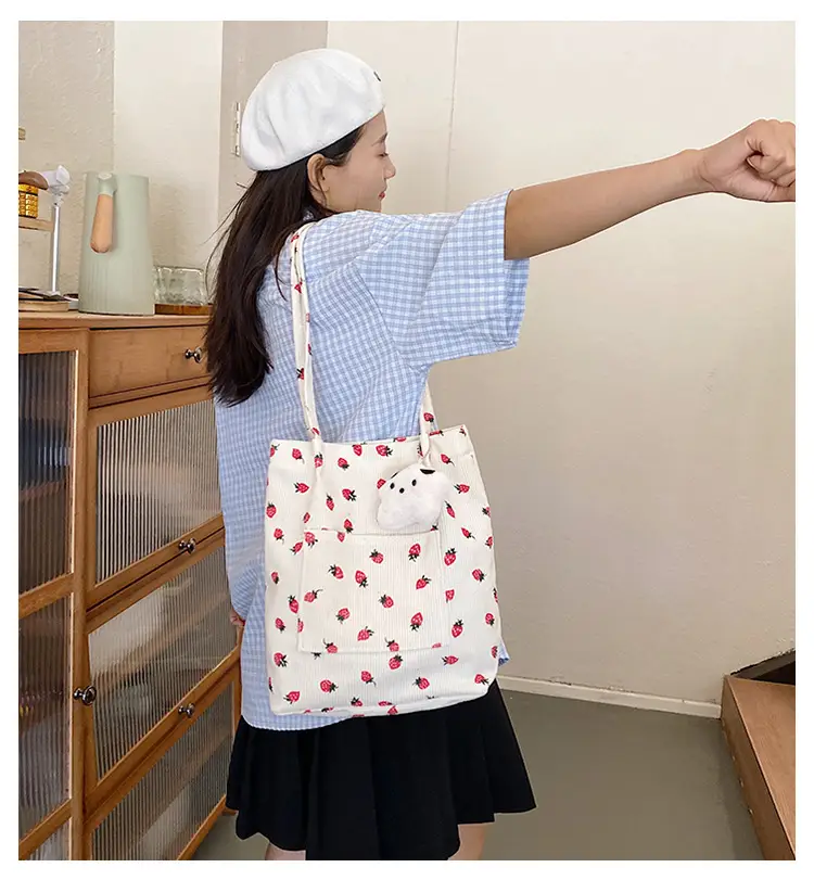 Strawberry Printed Women's Shoulder Bag Summer — feature 1
