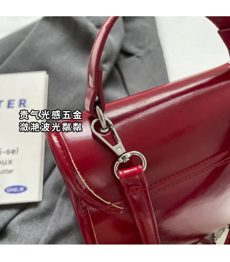 Red Shoulder Bag Women 2024 College Style All-match — feature 4