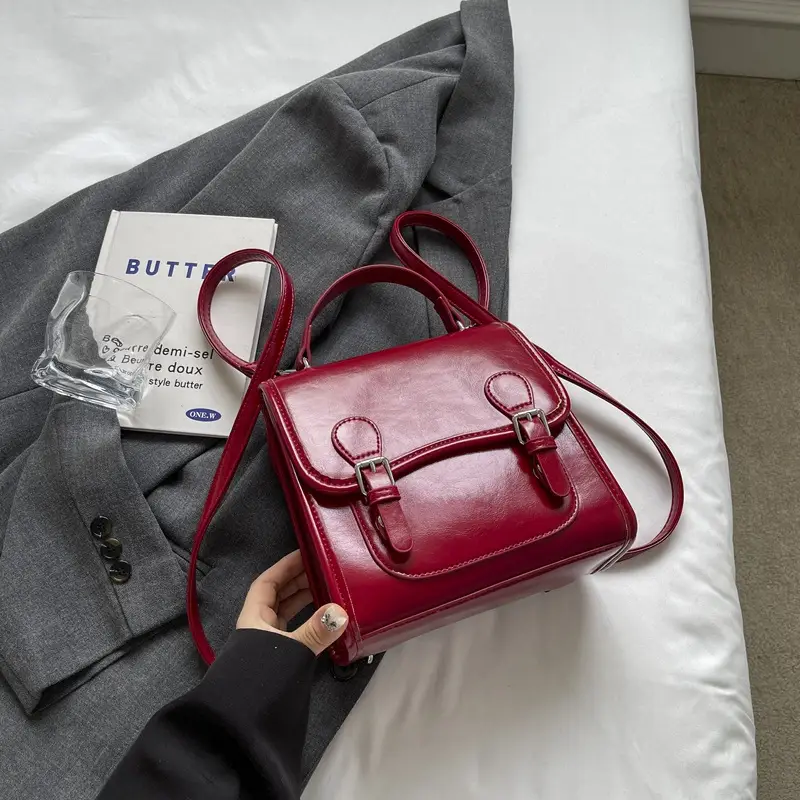 Red Shoulder Bag Women 2024 College Style All-match - Image 2