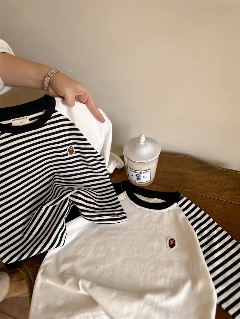 Children's Big Burger Long Sleeve T-Shirt White Blue — feature 9