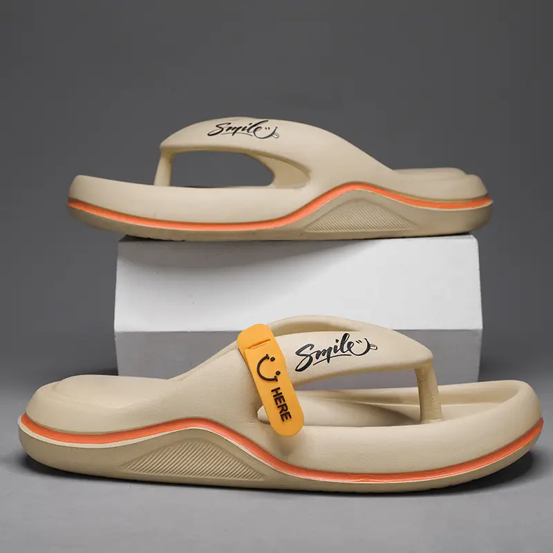Men's Flip-Flops That Feel Like Stepping on Shit, 2025 Summer Thick-Soled Wear-Resistant Beach Sandals, Non-Slip Soft-Soled High-End Men's Slippers