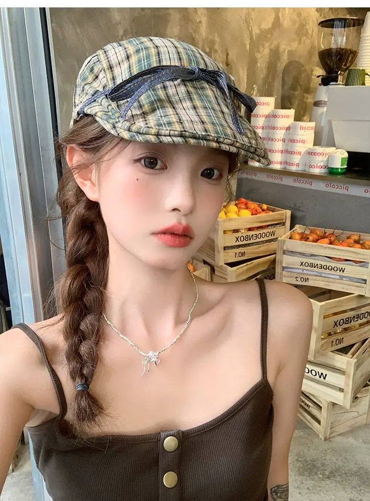 Plaid Forward Hat with Bow for Women Spring Summer — feature 2
