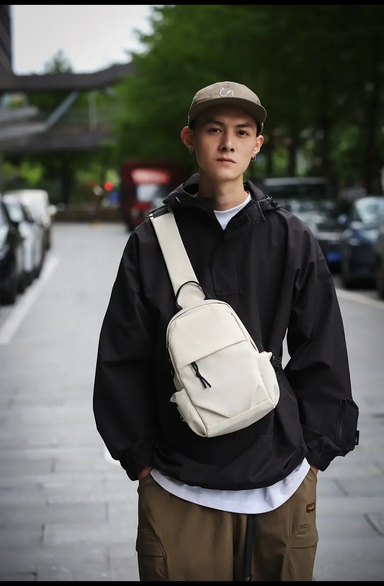 Men's White Chest Bag Shoulder Crossbody Style — feature 30