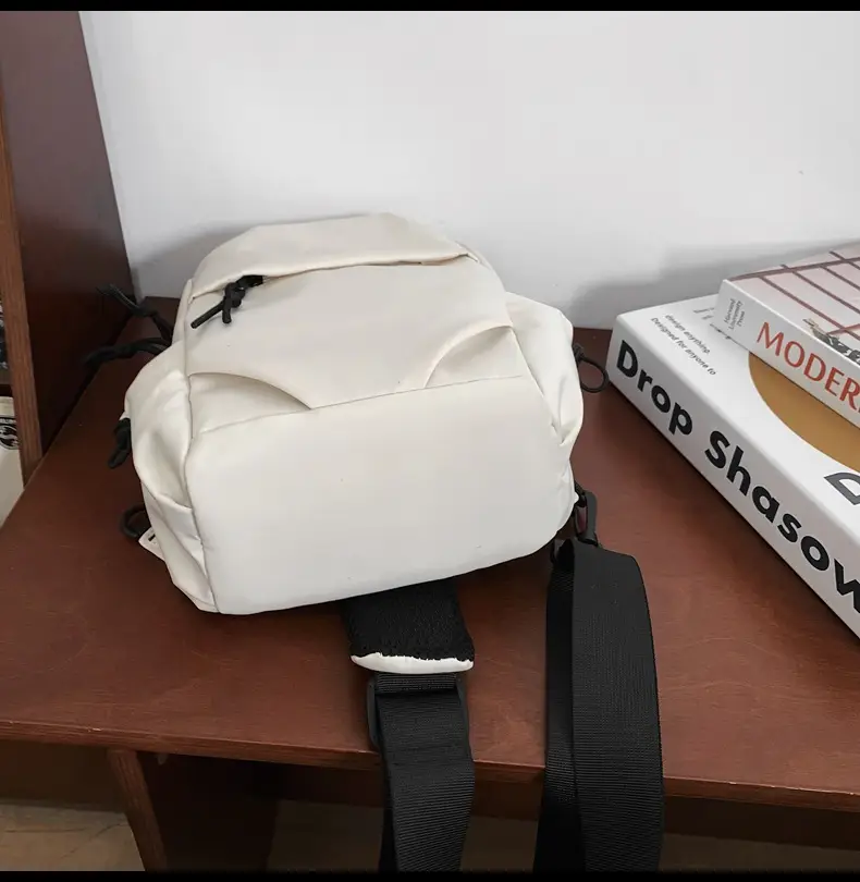 Men's White Chest Bag Shoulder Crossbody Style — feature 43
