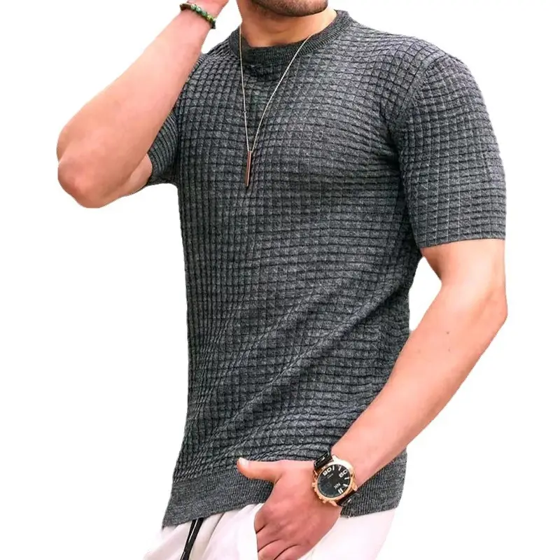 Men Green Checkered Round Neck T-Shirt Small - Image 10