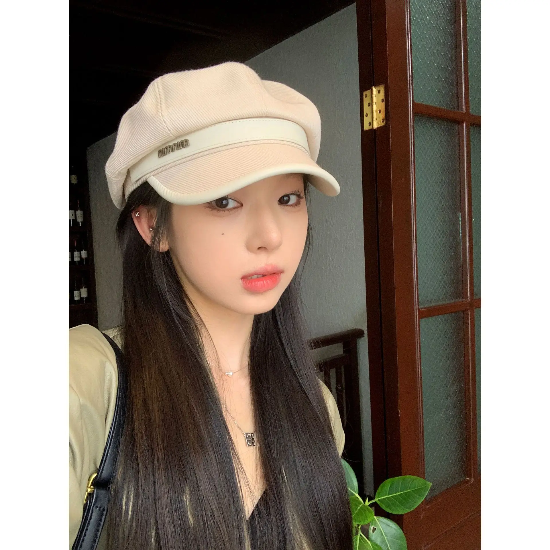 Women Vintage Painter Beret Cap Brown - Image 3
