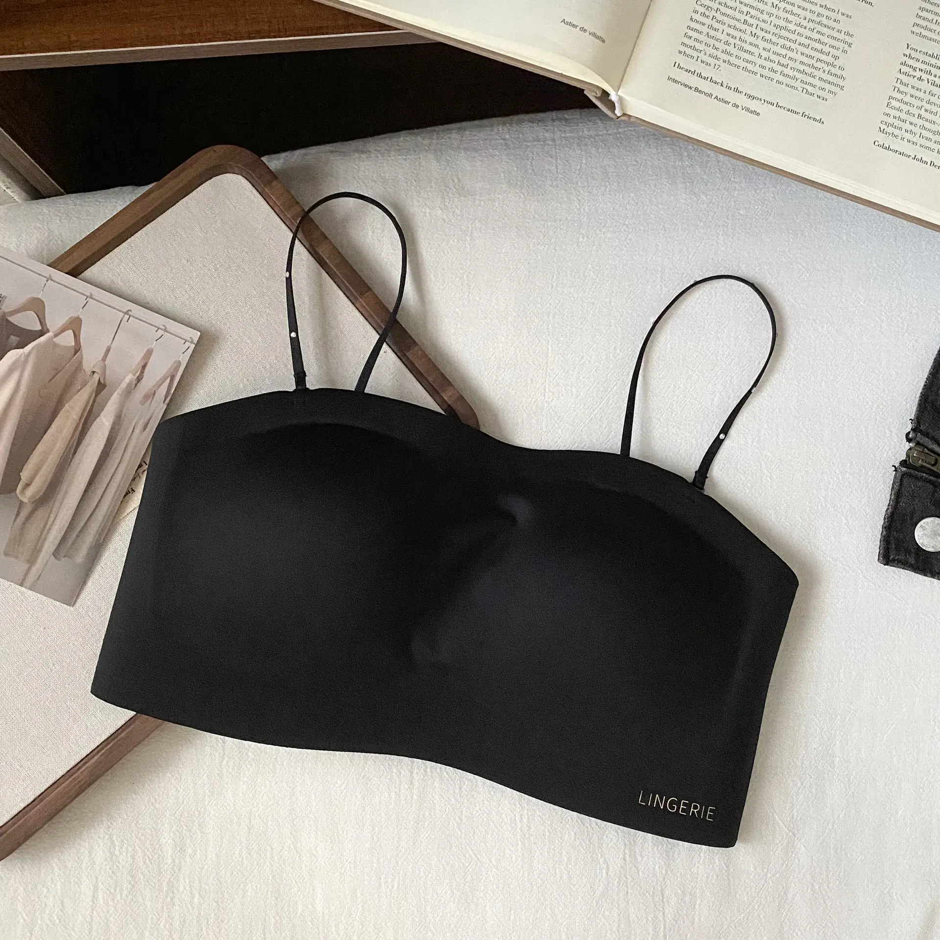 Women's Strapless Underwear Black Soft Anti-Slip Support - Image 3