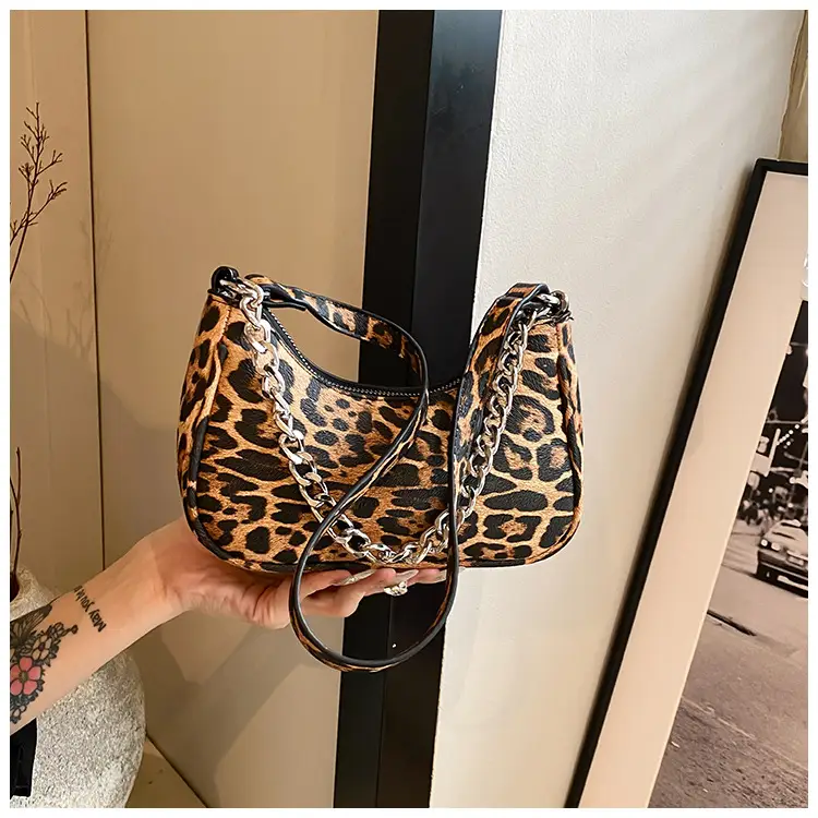 Leopard Print Women's Shoulder Crossbody Bag 2024 — feature 13
