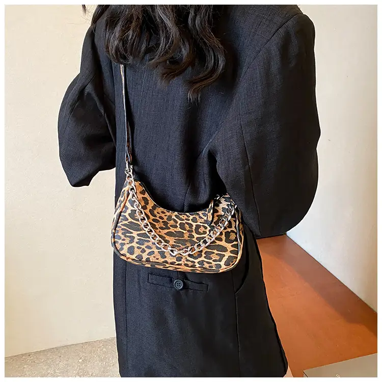 Leopard Print Women's Shoulder Crossbody Bag 2024 — feature 37
