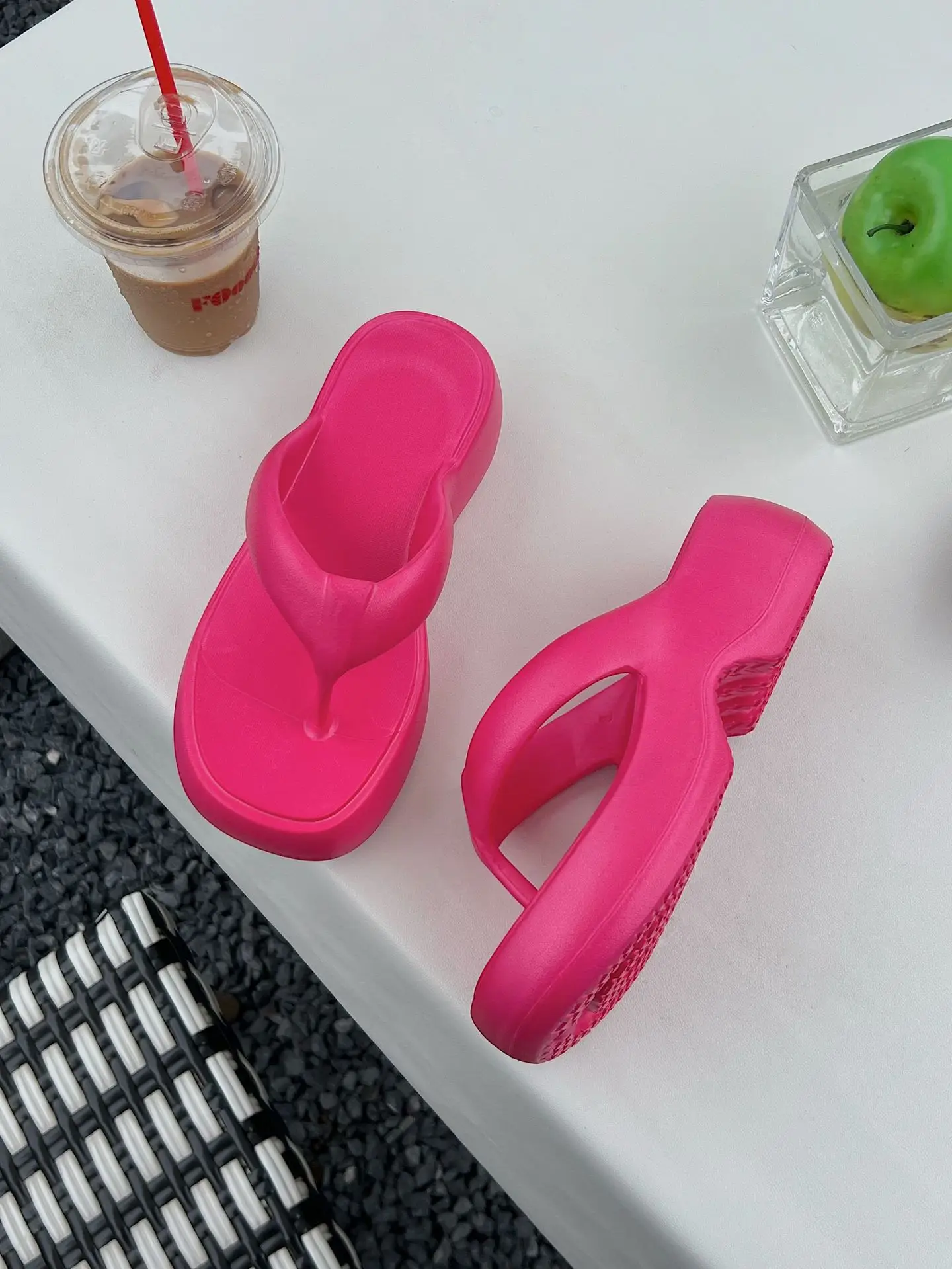 2024 Women's EVA Beach Flip-Flops Thick Soled Sandals
