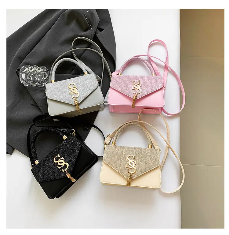 Black S-Logo Shoulder Bag for Women 2024 Spring Summer — feature 10