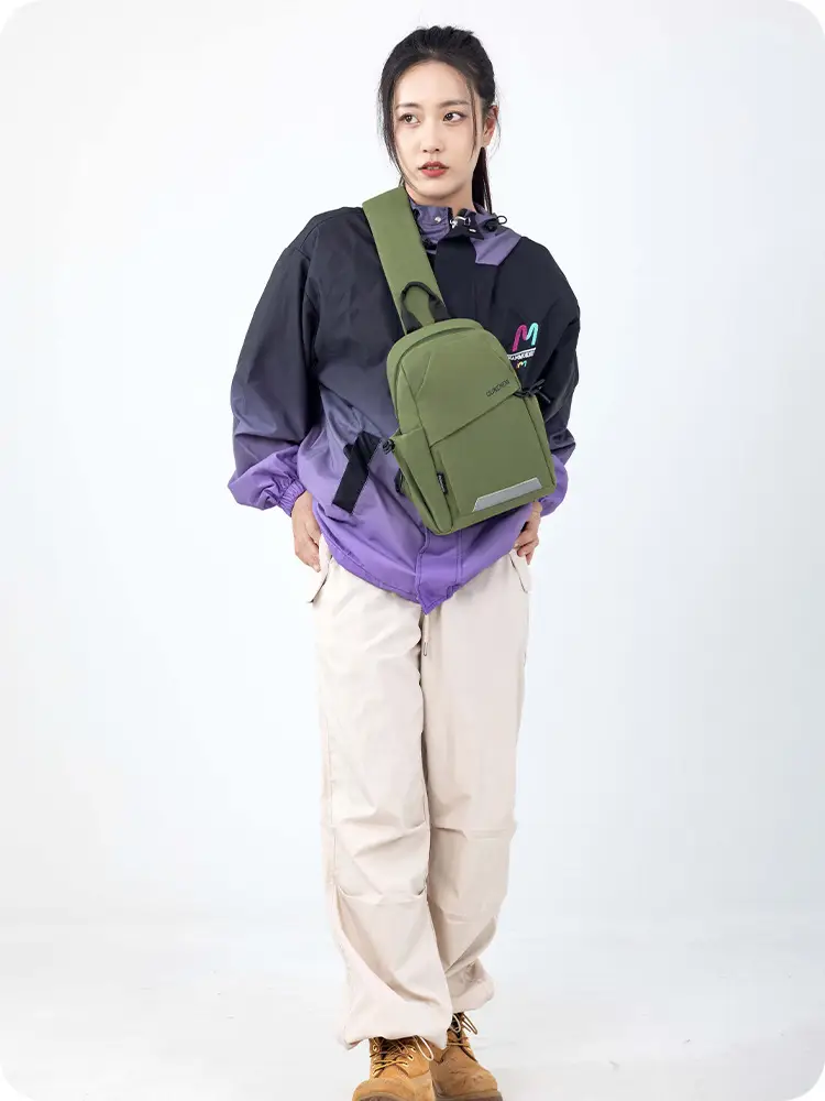 Men's Oxford Cloth Messenger Bag with Accessories - Image 10