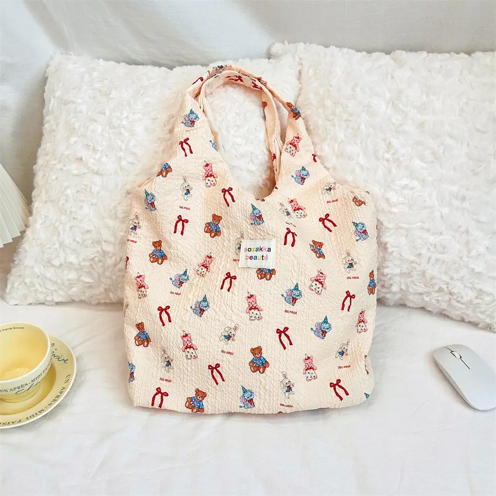 White Floral Embossed Canvas Bag for Summer - Image 7