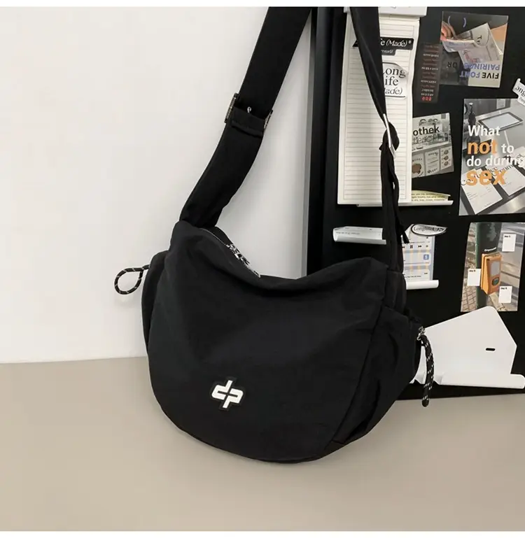 Large Capacity Canvas Shoulder Bag for Women 2026 — feature 47