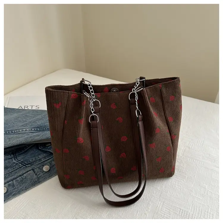 Strawberry Printed Women's Shoulder Bag 2024 - Image 3