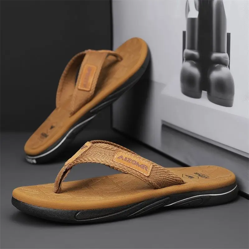 Men Green Slip-On Flip Flops Summer Casual Non-Slip