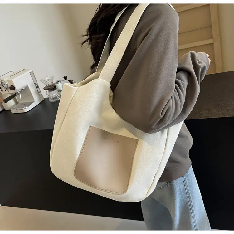 Women's Black Canvas Shoulder Bag 2025 — feature 21