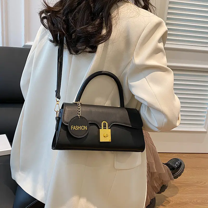French Style Textured Shoulder Bag Women 2024 - Image 6