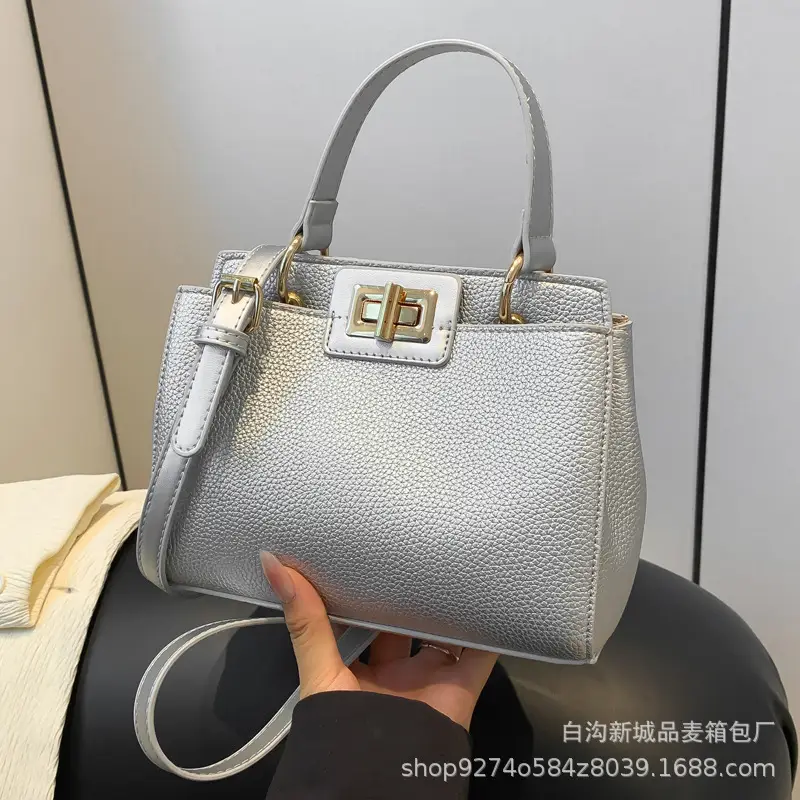 Silver French Style Shoulder Bag for Women 2026 - Image 5