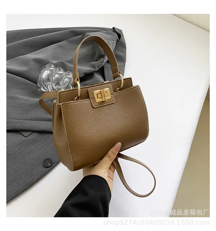 Silver French Style Shoulder Bag for Women 2026 - Image 3