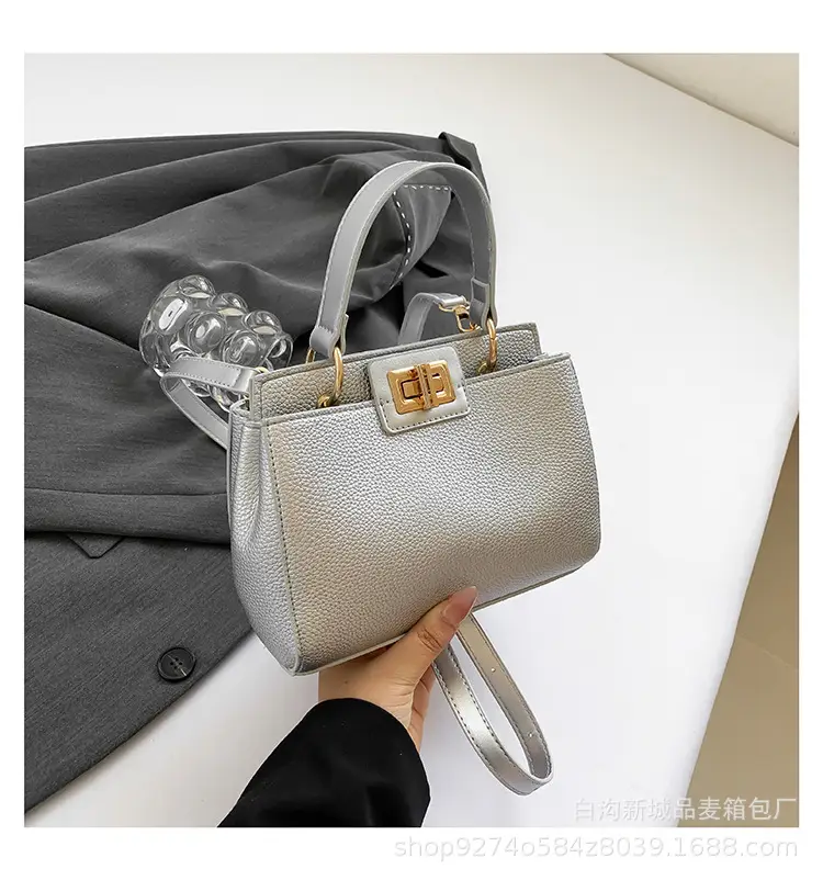 Silver French Style Shoulder Bag for Women 2026 - Image 4