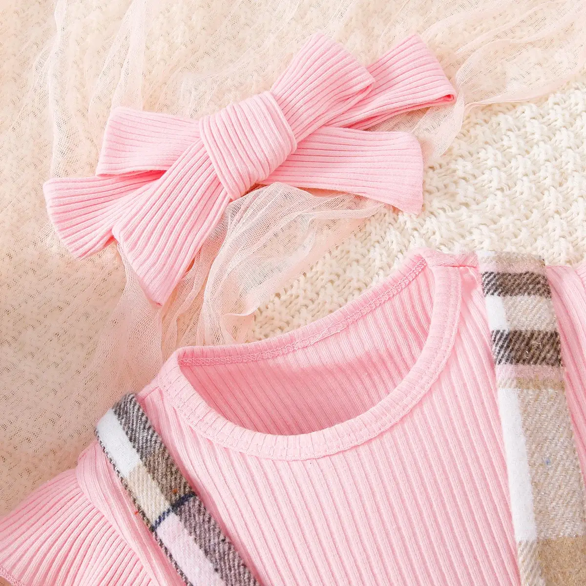 Pink Plaid Skirt & Headscarf Set for Girls — feature 5