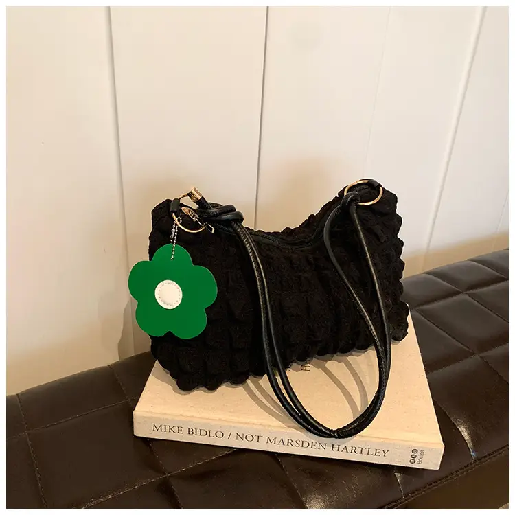 Trendy Bubble Shoulder Bag Green Strap Women's 2024 — feature 40