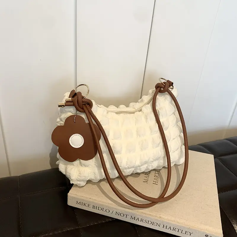 Trendy Bubble Shoulder Bag Green Strap Women's 2024 - Image 6