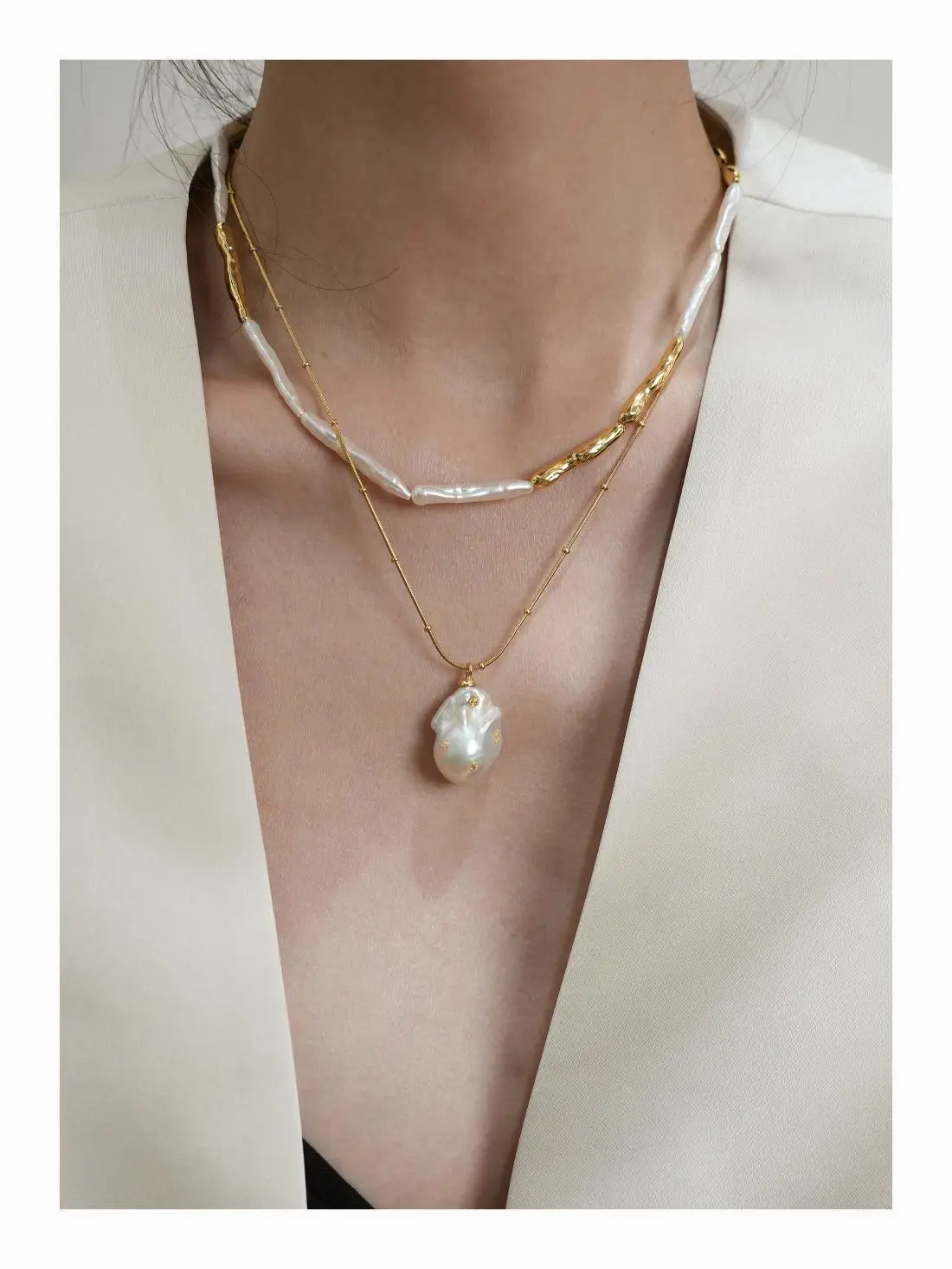 Natural Freshwater Pearl Earrings Gold Plated — feature 10