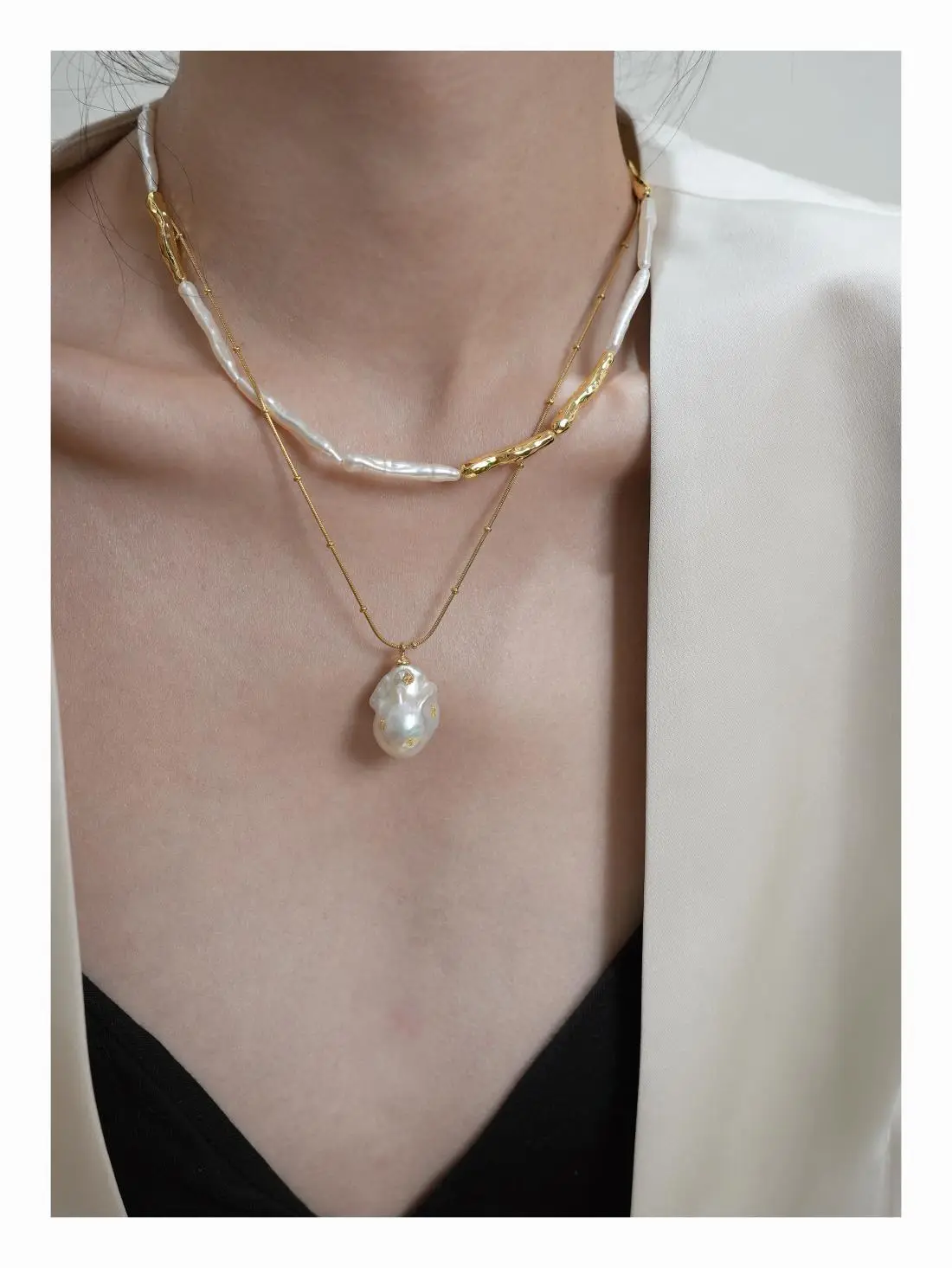 Natural Freshwater Pearl Earrings Gold Plated — feature 12