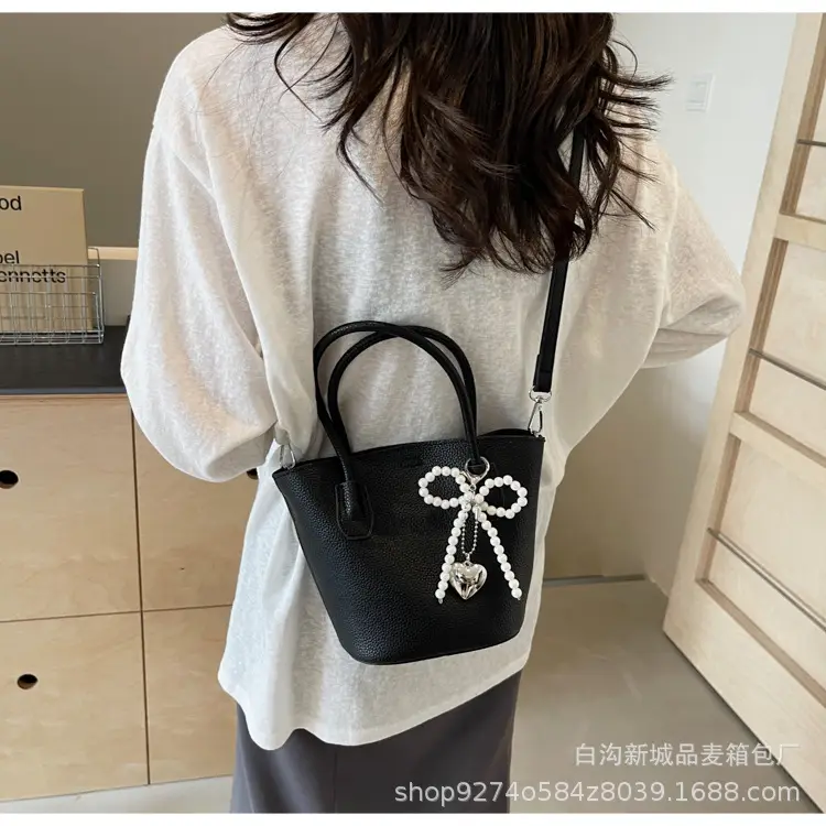 Vintage Pearl Handbag for Women 2026 New Fashion — feature 24