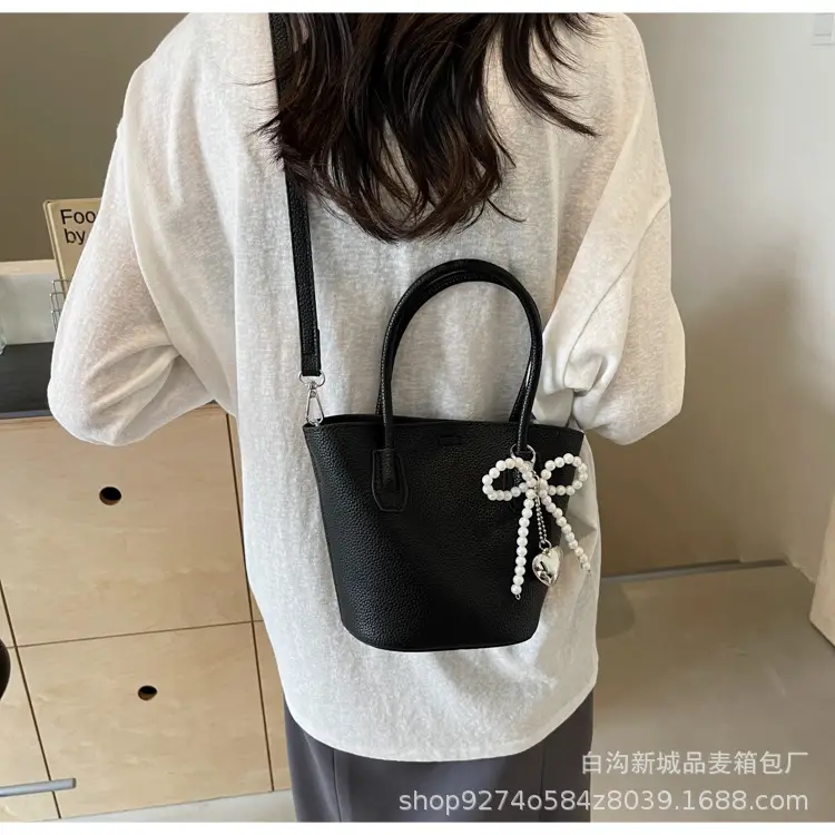 Vintage Pearl Handbag for Women 2026 New Fashion — feature 25