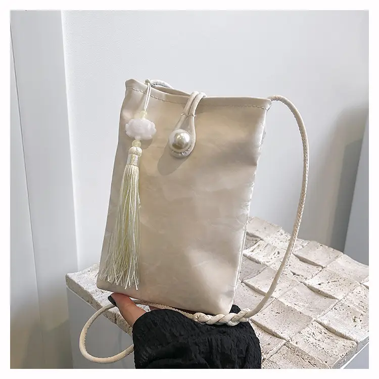 Black White Crossbody Bag for Women Casual Commute — feature 25