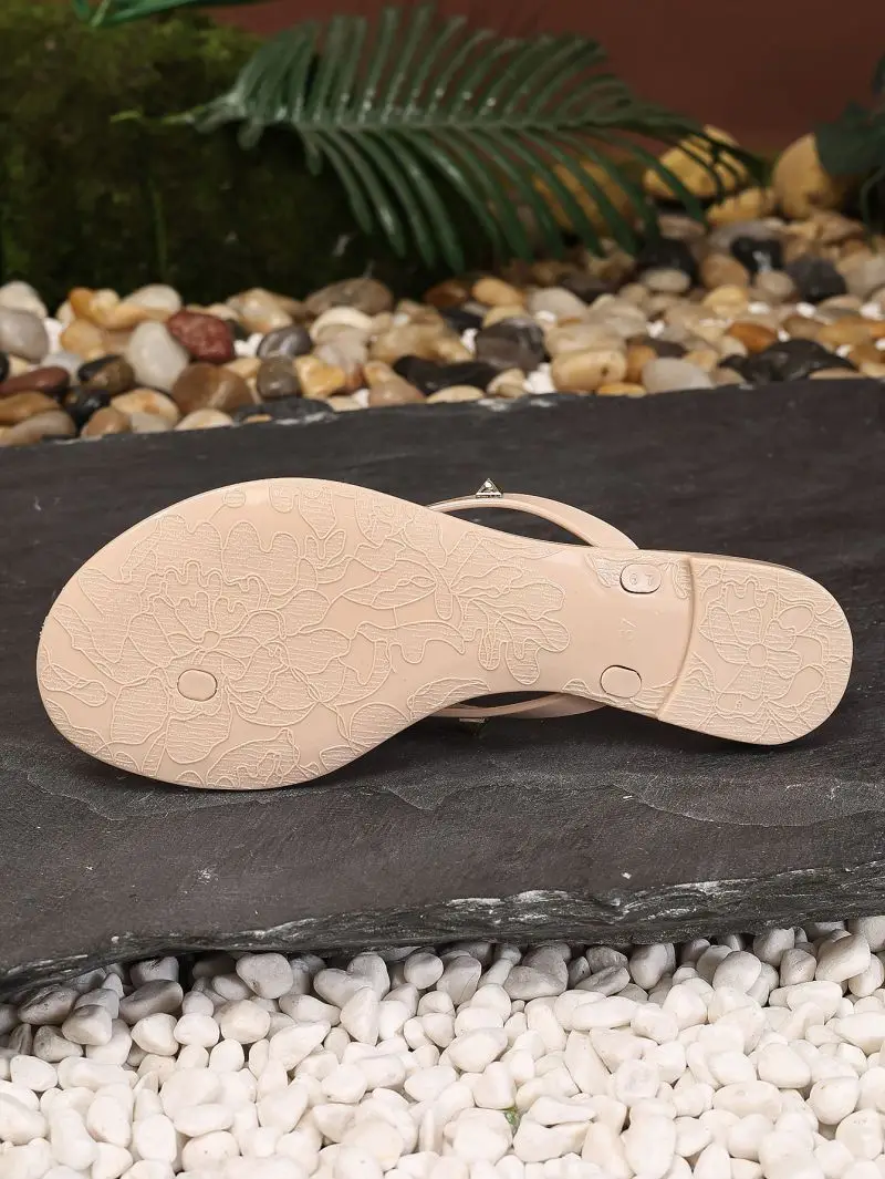 New European and American Women's Flat Beach Flip-Flops Summer Rivet Bow Slippers Sandals Sandals — feature 8