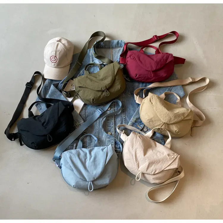 Women's Black Crossbody Bag for Fitness Cycling Wear — feature 16