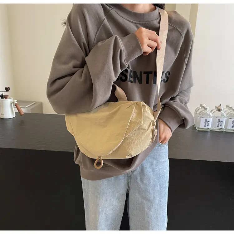 Women's Black Crossbody Bag for Fitness Cycling Wear — feature 25