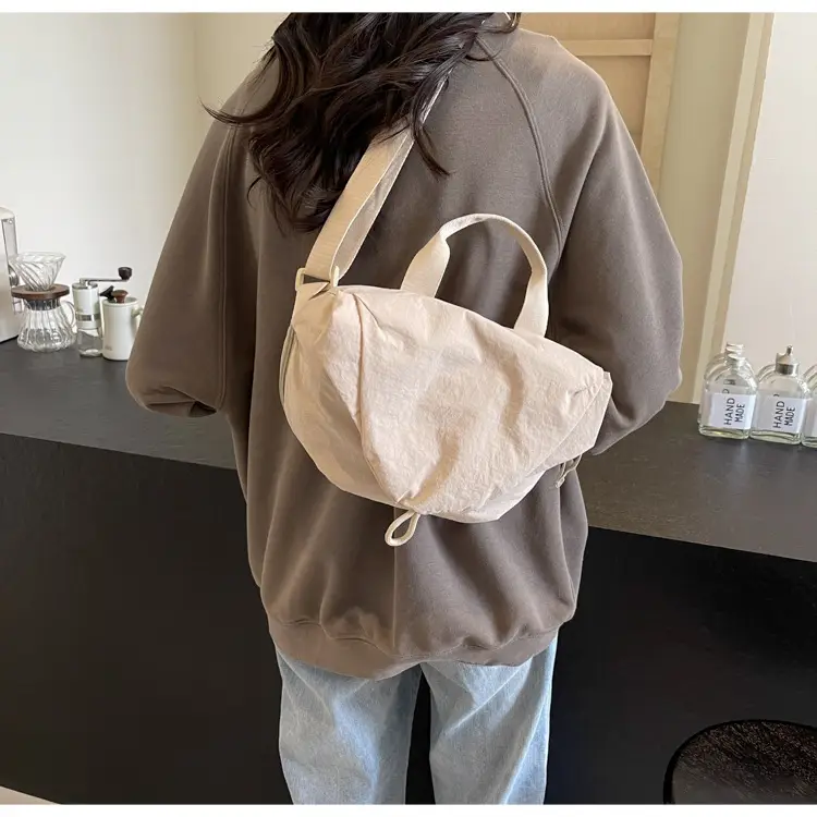 Women's Black Crossbody Bag for Fitness Cycling Wear — feature 31