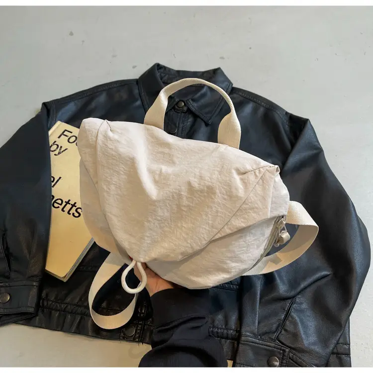 Women's Black Crossbody Bag for Fitness Cycling Wear — feature 32