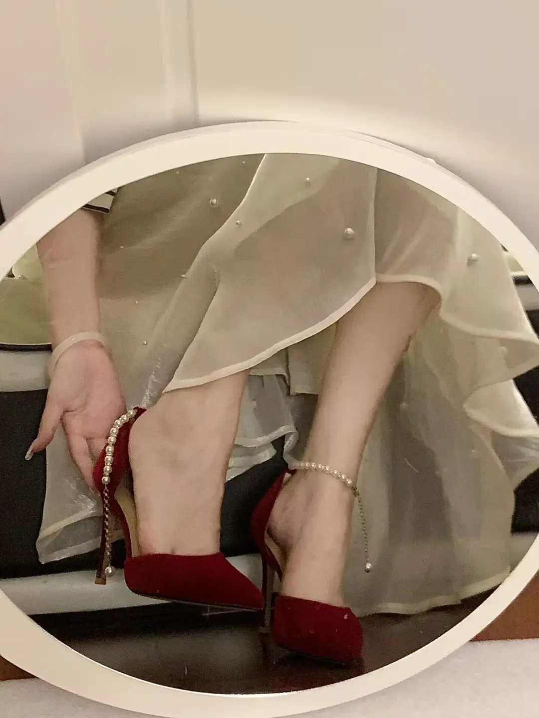 High Heels Women's 2025 Summer New Style Burgundy Pointed Toe Engagement Wedding Shoes Stiletto Heel with Pearl Chain Sandals — feature 2