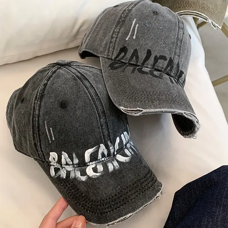 Women's Gray Graffiti Cap Wide Brim Casual Hat - Image 10