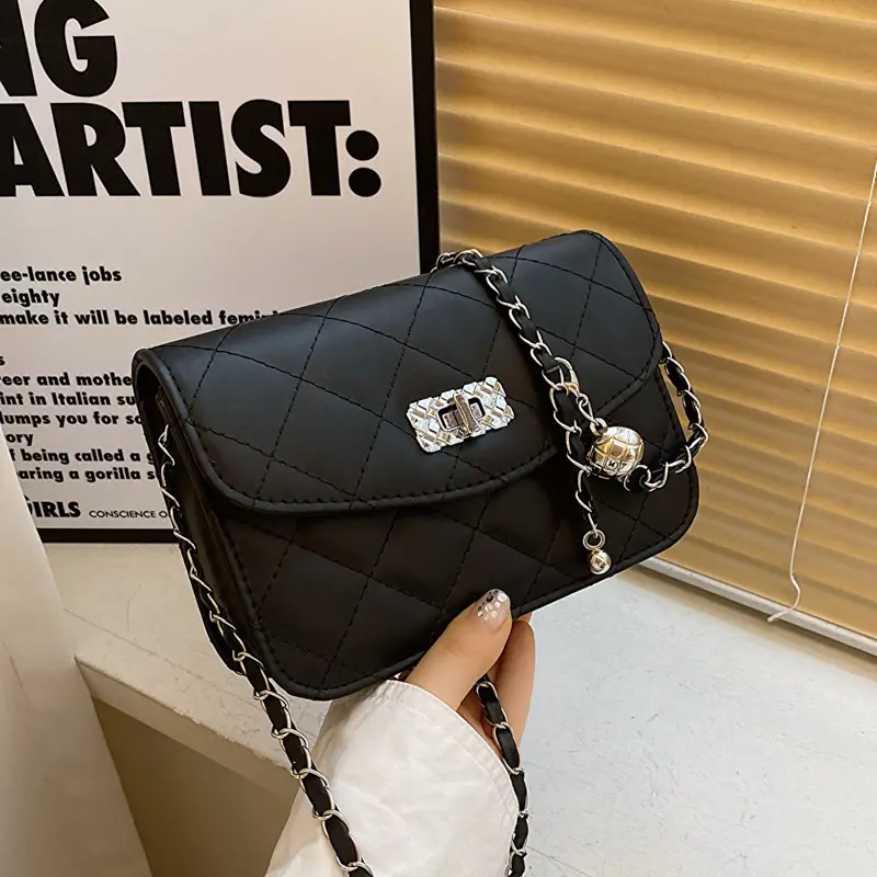 Women's White Chain Crossbody Bag 2024 New - Image 6