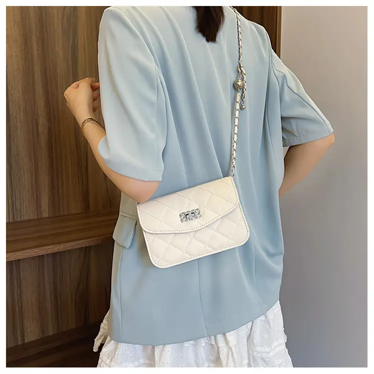 Women's White Chain Crossbody Bag 2024 New — feature 14