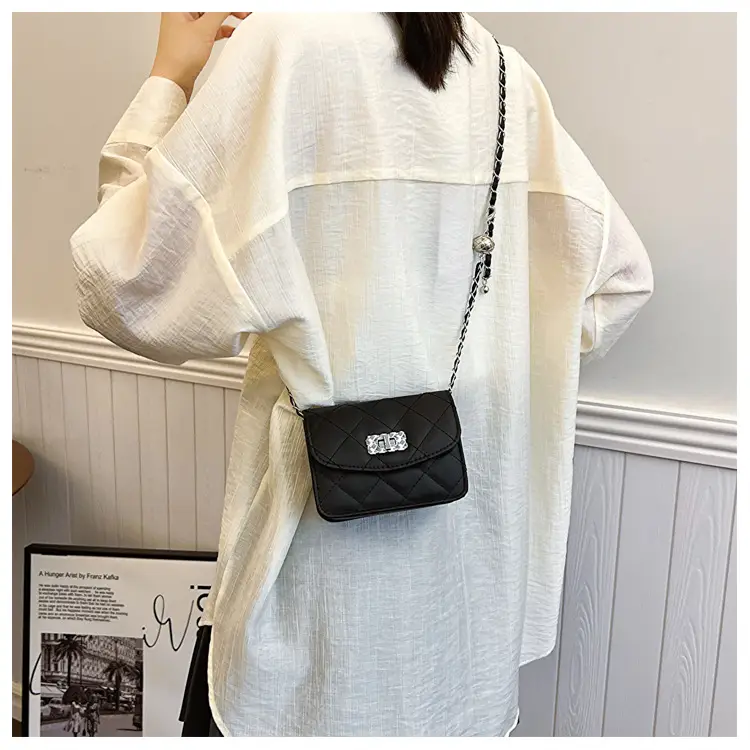 Women's White Chain Crossbody Bag 2024 New — feature 23