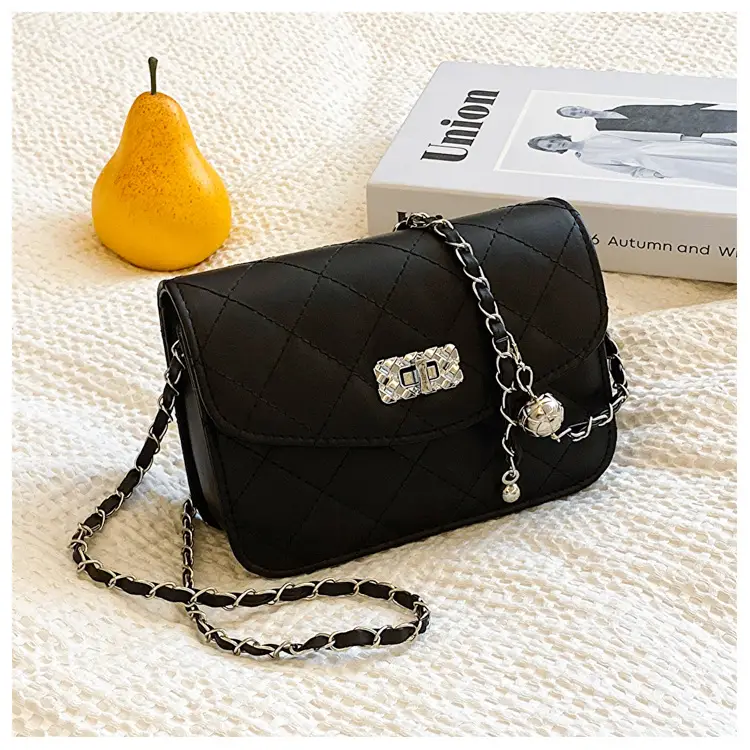 Women's White Chain Crossbody Bag 2024 New — feature 42