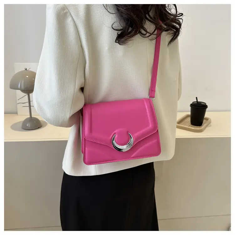 Women's Brown Crescent Lock Shoulder Bag 2025 New Trendy — feature 15